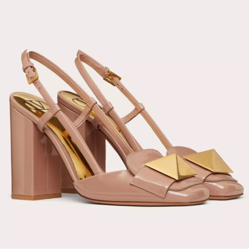 VALENTINO ONE STUD PATENT LEATHER SLINGBACK PUMP 100MM